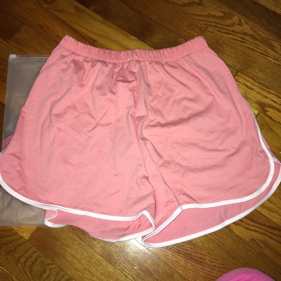 ROMWE Pants - Pink shorts - ROMWE.  NWT